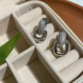 BRINCO MICROZIRCONIAS CRAVEJADAS