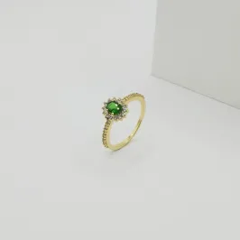 ANEL SOLITÁRIO COM ZIRCÔNIA VERDE