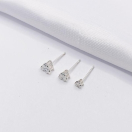 BRINCO TRIO DE TRIÂNGULO CRISTAL