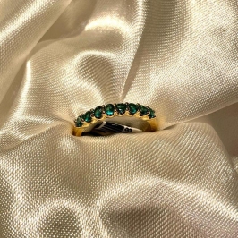 ANEL  COM ZIRCONIAS VERDE