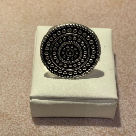 ANEL   MANDALA COM GOTAS