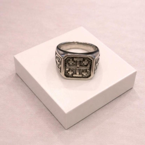 ANEL MASCULINO EM AÇO ESTILO DEDEIRA COM CRUZ