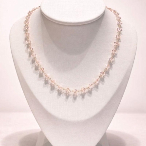 COLAR ELO COM PEDRINHAS DE CRISTAL