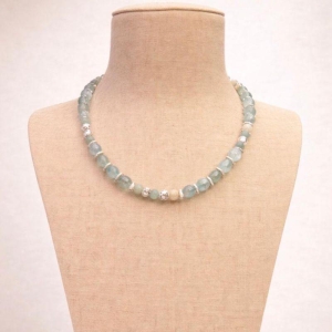 COLAR MAX COM PEDRAS NATURAIS VERDE REDONDO