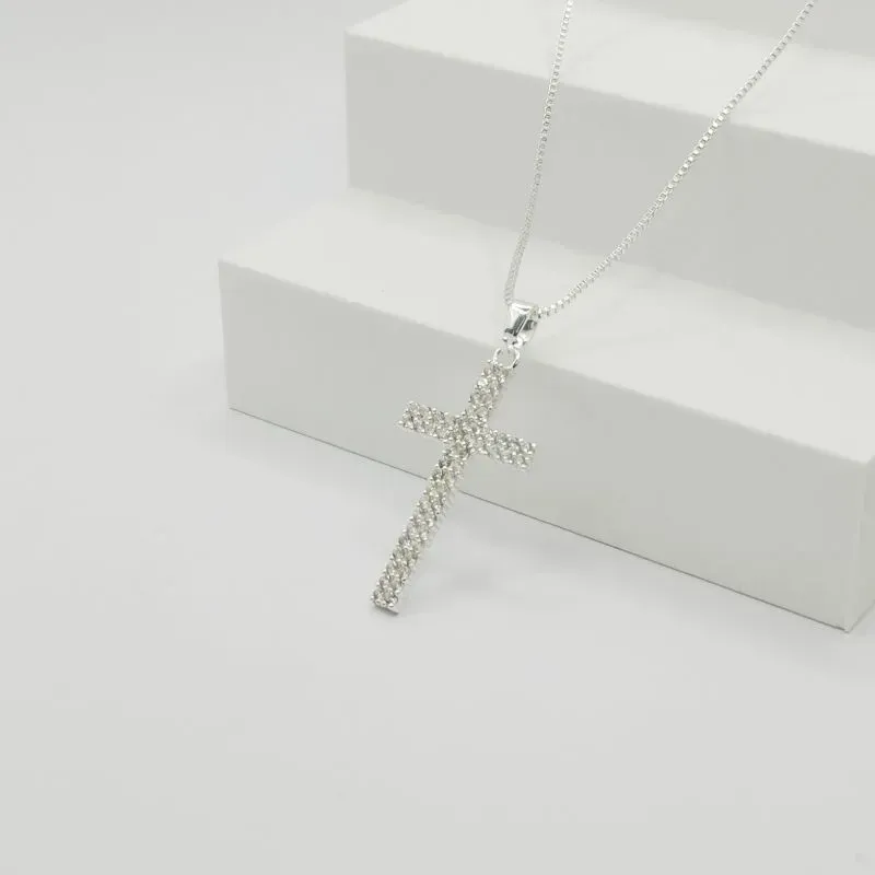 COLAR VENEZIANA COM PINGENTE CRUZ EM ZIRCÔNIA CRISTAL