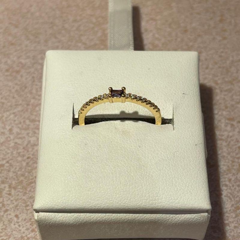 ANEL CRAVEJADO ZIRCONIA  COM CRISTAL LAVANDA