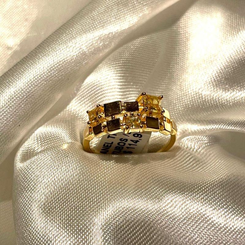 ANEL TRABALHADO TUBOS E CRISTAL AMARELO