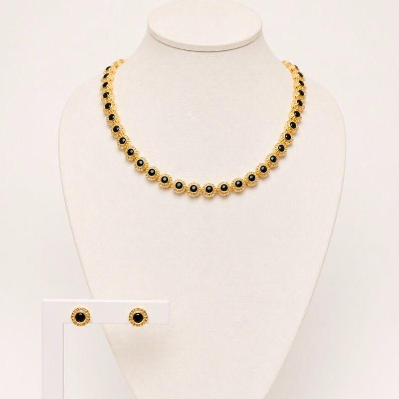 CONJUNTO ZIRCONIA COM PEDRAS PRETAS