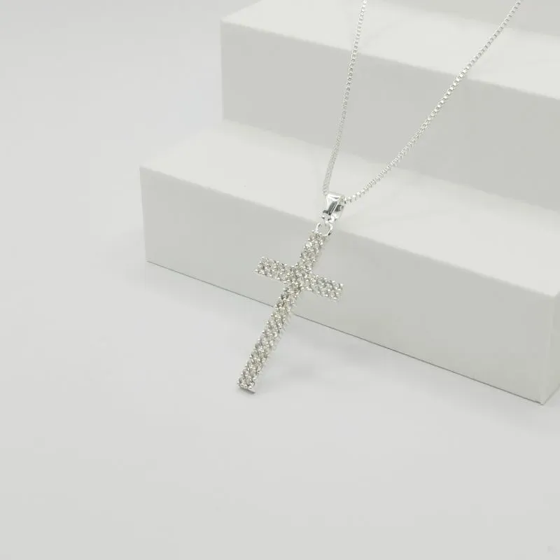COLAR VENEZIANA COM PINGENTE CRUZ EM ZIRCÔNIA CRISTAL