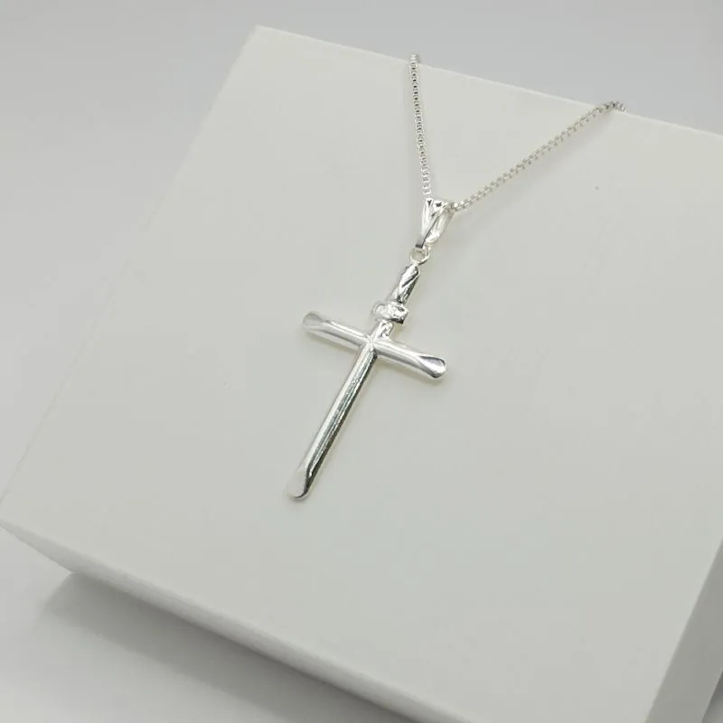 COLAR VENEZIANA COM PINGENTE CRUZ LISA