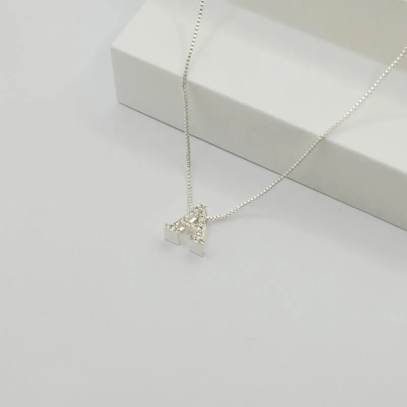 COLAR VENEZIANA COM PINGENTE LETRA A EM ZIRCÔNIA CRISTAL