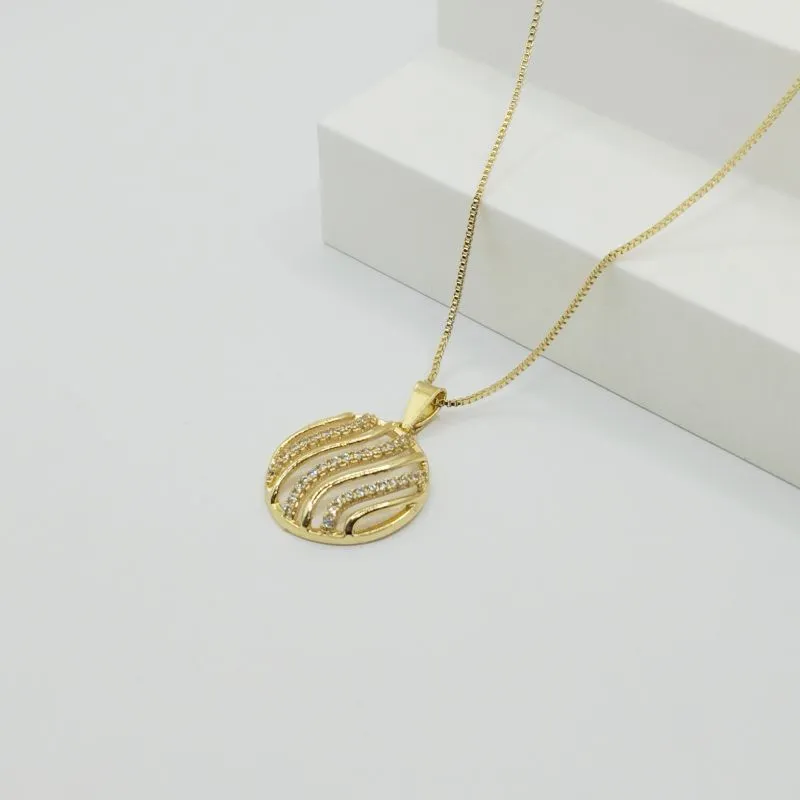 COLAR VENEZIANA COM PINGENTE REDONDO VAZADO COM LINHA EM ZIRCÔNIA CRISTAL/LISO