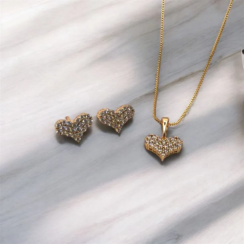 CONJUNTO VENEZIANA COM PINGENTE CORAÇÃO FOFO CRAVEJADO