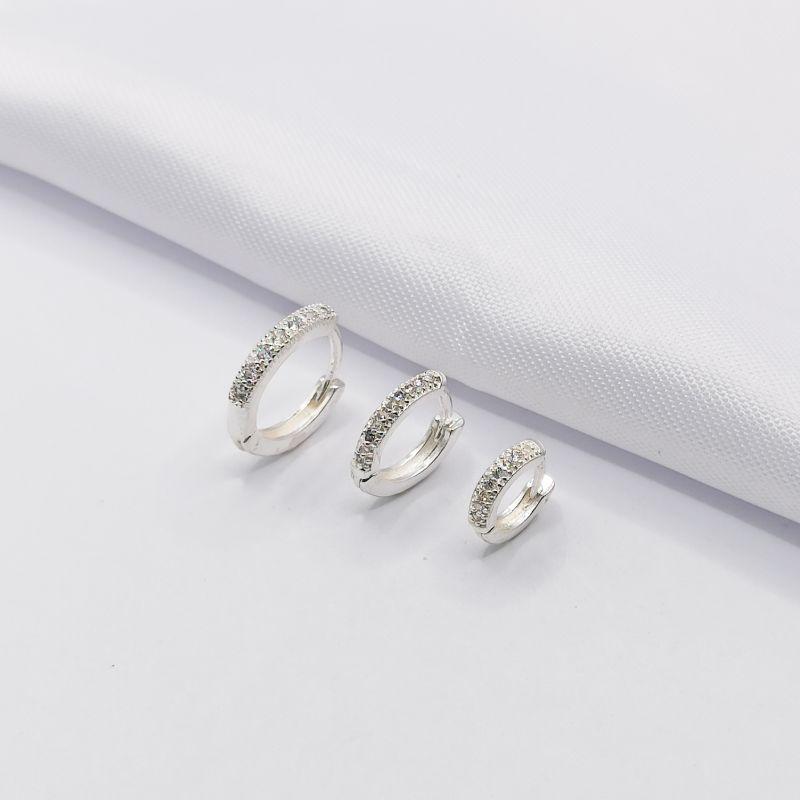 BRINCO TRIO DE ARGOLINHA CLICK COM UMA FILEIRA ZIRCÔNIA CRISTAL