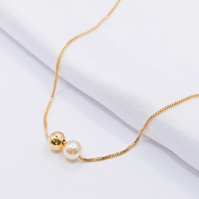 COLAR VENEZIANA COM ESFERA LISA E PÉROLA