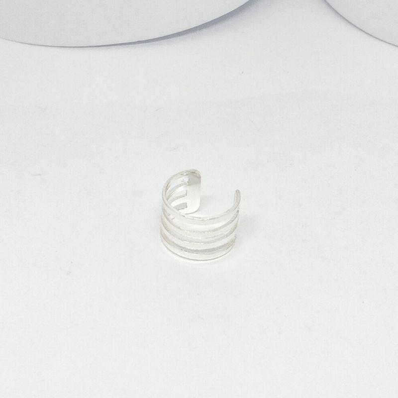 PIERCING FAKE COM QUATRO FILEIRAS LISAS