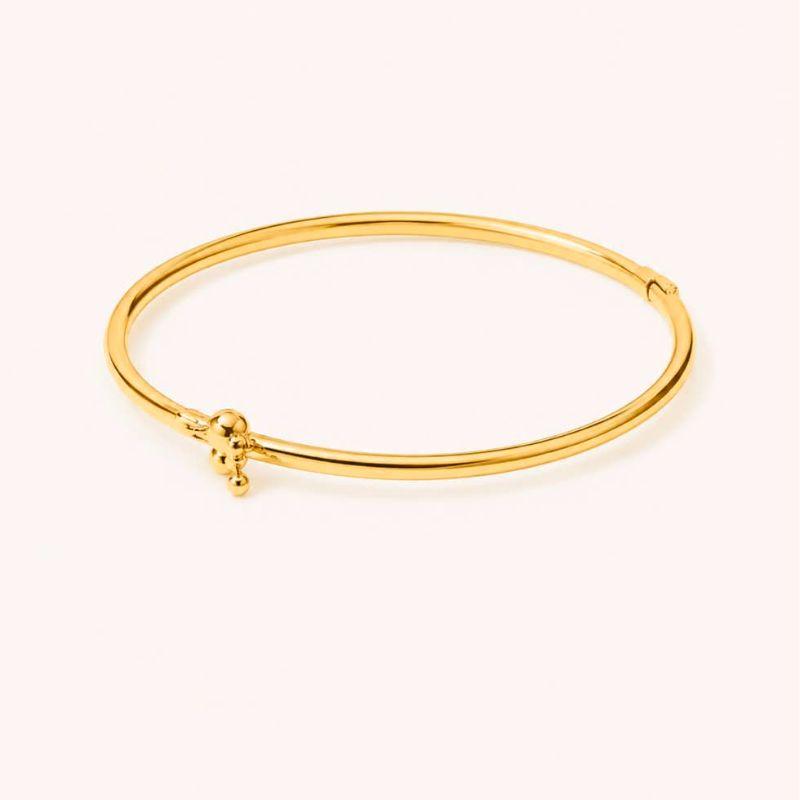 BRACELETE  DOURADO COM FECHO MOSQUETAO