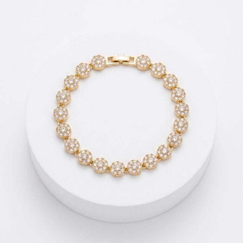PULSEIRA COM ZIRCONIAS E FUNDO BRANCO